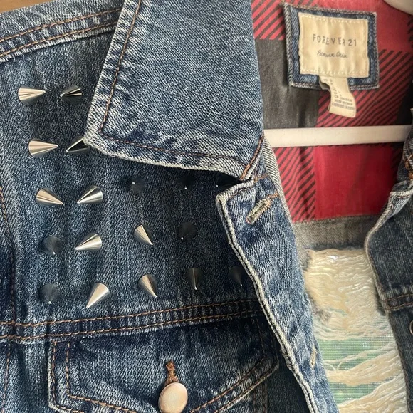 Ripped Jean Jacket - Picture 5 of 7
